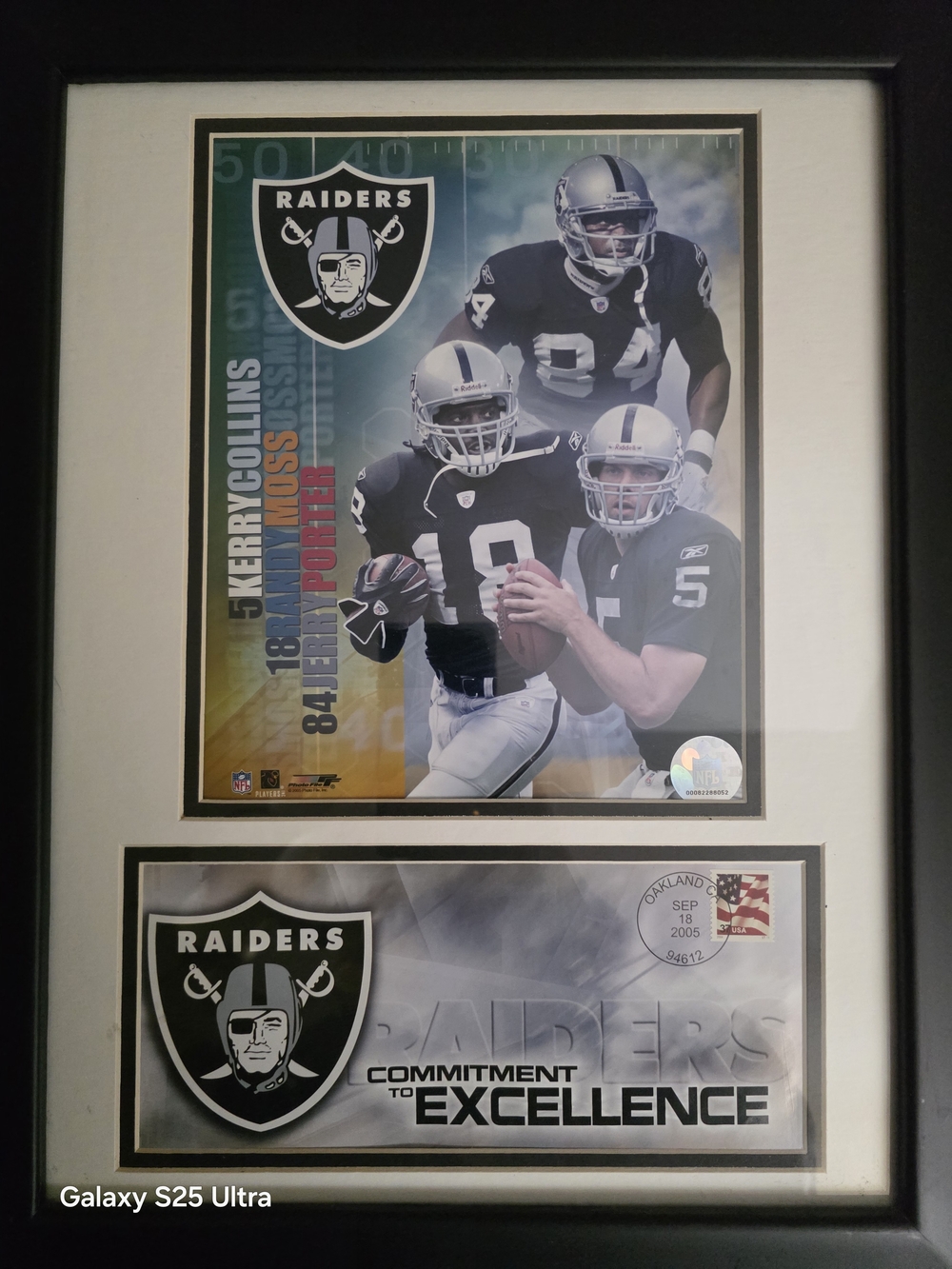 Oakland Raiders Framed Team Poster - Authentic COLLINS, ROSS, PORTER $100 🤩